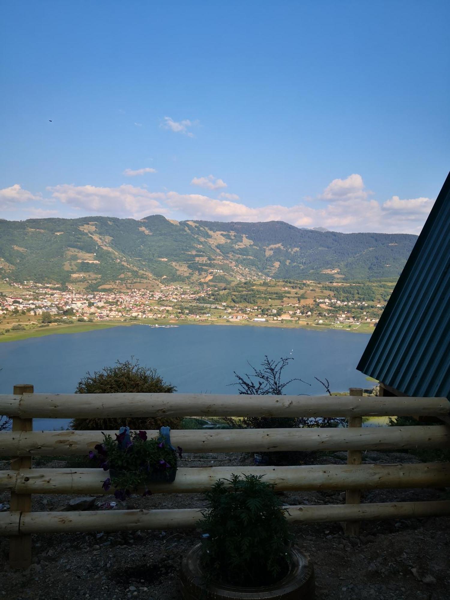 Suncani Brijeg Eco Village Plav Exterior foto